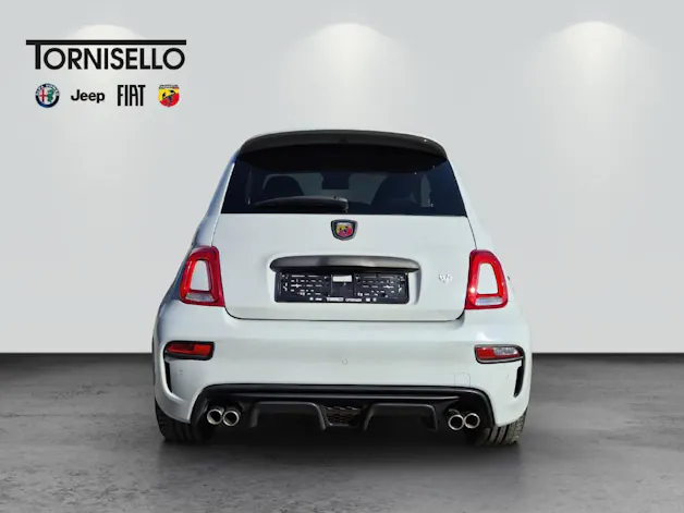 Fiat 695 Abarth 1.4 T-Jet 180