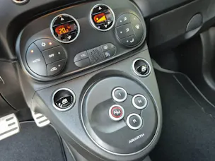 Fiat 595 C Abarth 1.4 T-Jet 165 F595