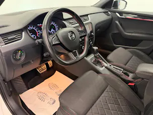 Škoda Octavia Combi 2.0 TDI 184 RS 4x4 DSG