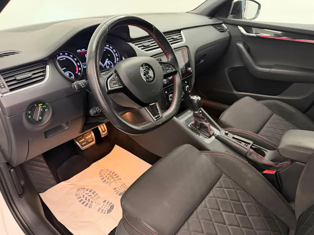 Škoda Octavia Combi 2.0 TDI 184 RS 4x4 DSG