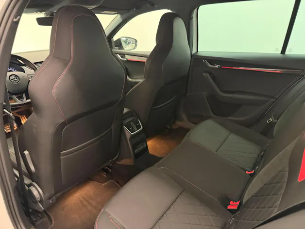 Škoda Octavia Combi 2.0 TDI 184 RS 4x4 DSG