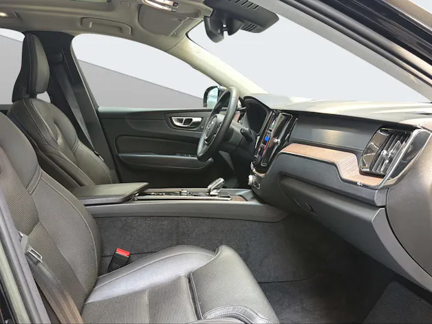 Volvo XC60 2.0 T8 TE Ultimate Dark eAWD