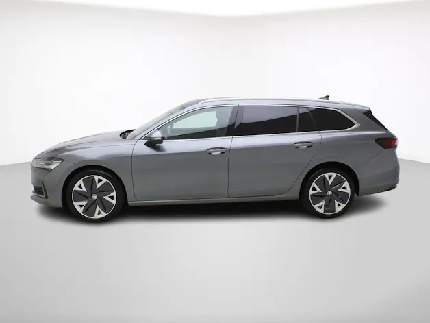SKODA Superb 2.0 TDI DSG Selection Loft 4x4