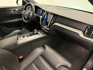 Volvo V60 2.0 B5 R-Design AWD