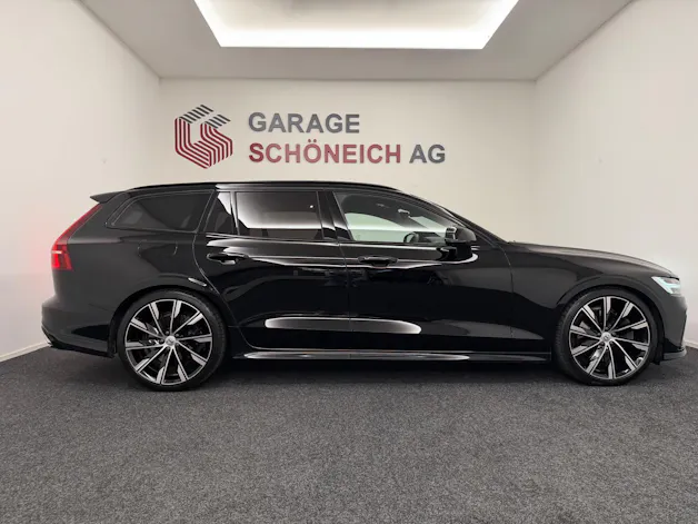 Volvo V60 2.0 B5 R-Design AWD