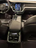 Volvo V60 2.0 B5 R-Design AWD