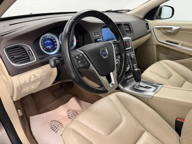 Volvo S60 3.0 T6 Summum AWD