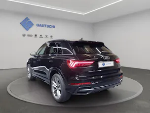 Audi Q3 45 TFSI e S line S-tronic