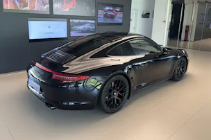 Porsche 911 Carrera 4 GTS PDK