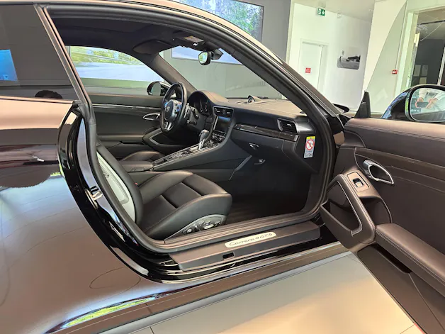 Porsche 911 Carrera 4 GTS PDK