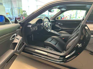 Porsche 911 Carrera 4 GTS PDK