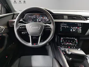 Audi e-tron 55 S Line Black Edition quattro