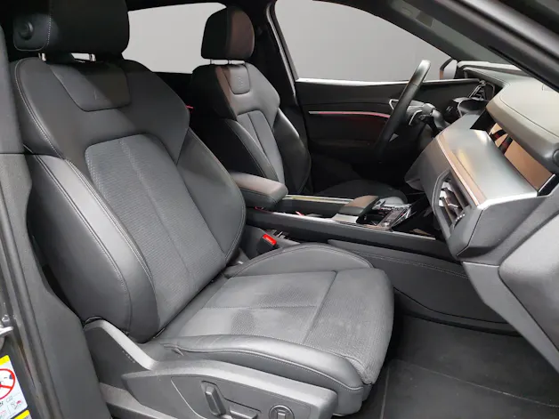 Audi e-tron 55 S Line Black Edition quattro