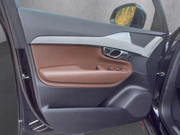 Volvo XC90 B5 Diesel Mild Hybrid AWD Momentum Geartronic