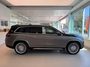Mercedes-Benz GLS Maybach 600 9G-Tronic