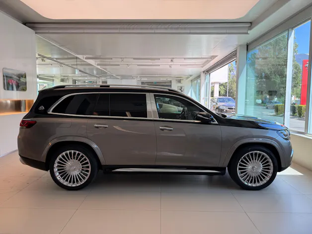 Mercedes-Benz GLS Maybach 600 9G-Tronic