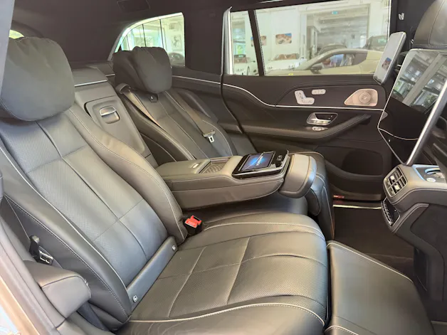 Mercedes-Benz GLS Maybach 600 9G-Tronic
