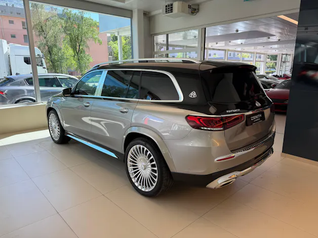 Mercedes-Benz GLS Maybach 600 9G-Tronic