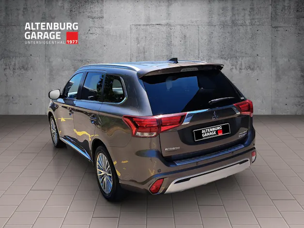 Mitsubishi Outlander 2.4 PHEV Diamond