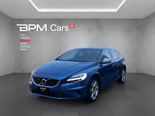 Volvo V40 T3 Momentum R-Design