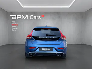 Volvo V40 T3 Momentum R-Design