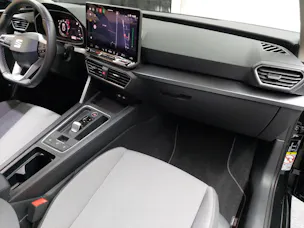 SEAT Leon ST 1.5 eTSI mHEV DSG Business Edition