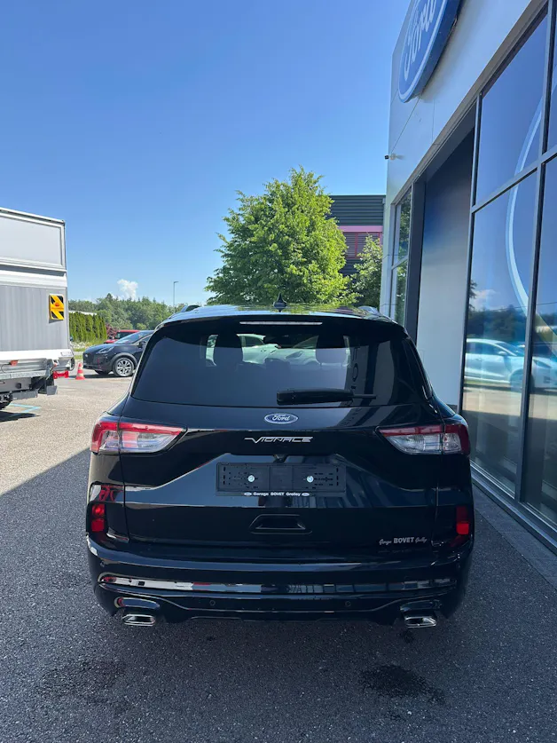 Ford Kuga 2.5 Hybrid Vignale 4x4