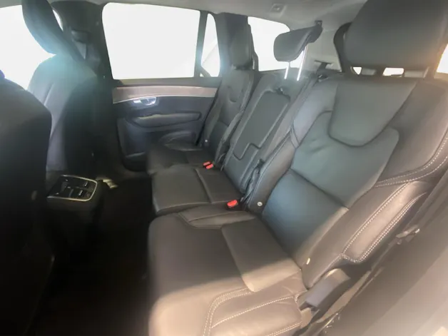 Volvo XC90 B5 Benzin Mild Hybrid AWD Plus Bright Geartronic