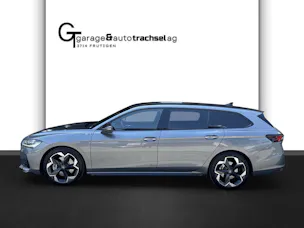 Škoda Superb Combi 2.0 TSI Sportline 4x4 DSG