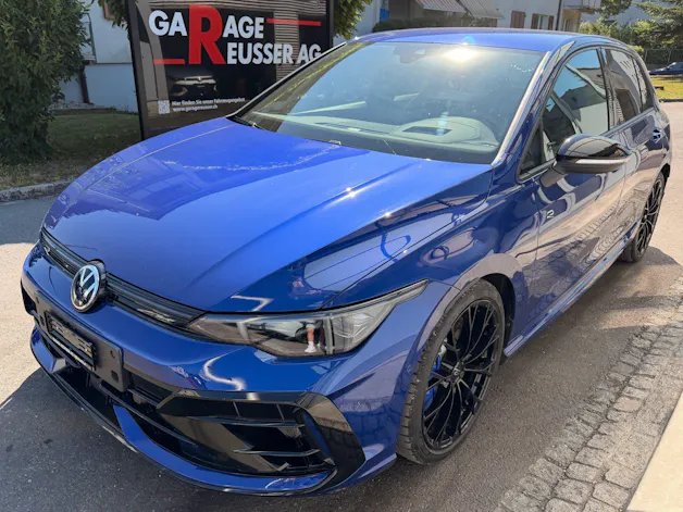VW Golf R 2.0 TSI 333 PS 4MOTION *** AKRAPOVIC ABGAS & LEDER NAPPA ***