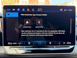 VW Golf R 2.0 TSI 333 PS 4MOTION *** AKRAPOVIC ABGAS & LEDER NAPPA ***