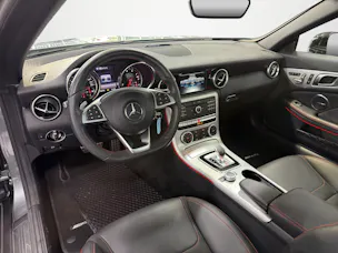 Mercedes-Benz SLC 300 AMG Line 9G-Tronic