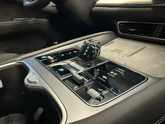 BYD Sealion 7 82,5 kWh Design AWD