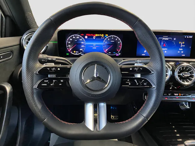 Mercedes-Benz A 250 AMG Line 4MATIC