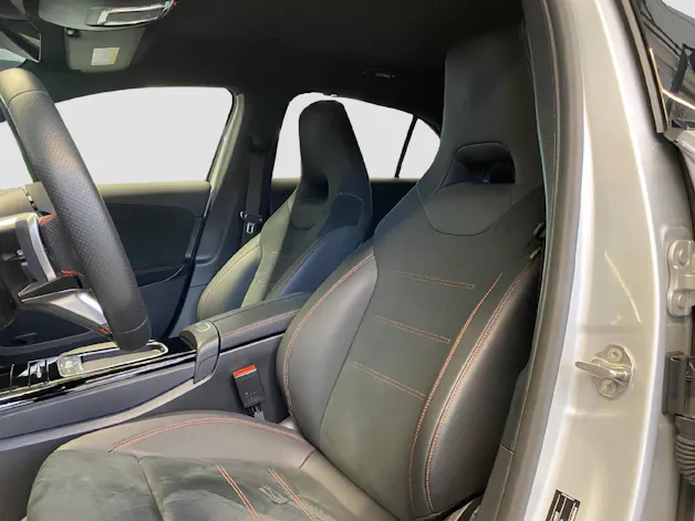 Mercedes-Benz A 250 AMG Line 4MATIC