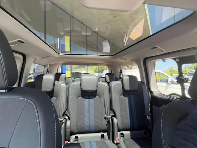 Ford Tourneo Bus 320 L1H1 Sport Automat 4x4