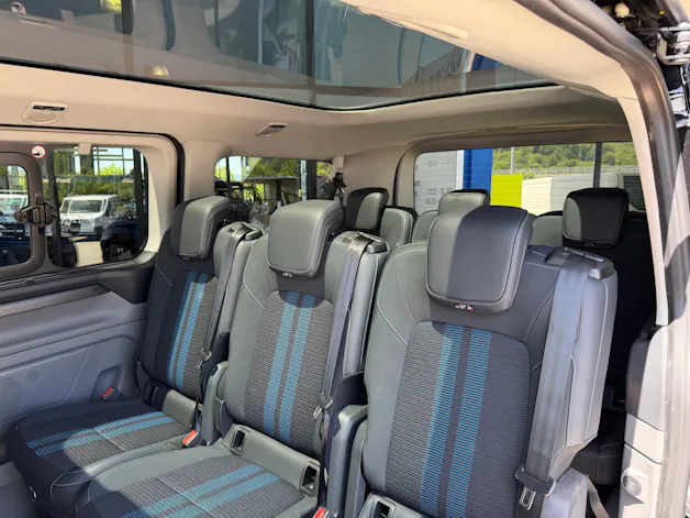 Ford Tourneo Bus 320 L1H1 Sport Automat 4x4