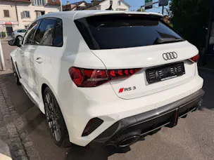 Audi RS3 SPORTBACK 2.5 400 PS TFSI QUATTRO *** RS-SCHALENSITZE & CARBON EXTERIEUR ***