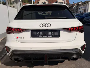 Audi RS3 SPORTBACK 2.5 400 PS TFSI QUATTRO *** RS-SCHALENSITZE & CARBON EXTERIEUR ***