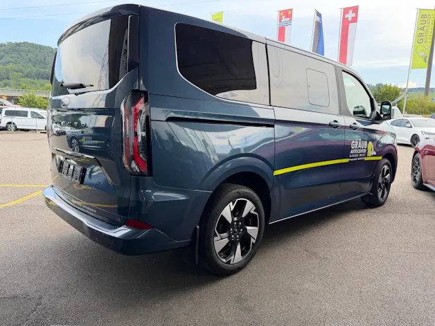 Ford Tourneo Bus 340 L1H1 PHEV Titanium X 2024