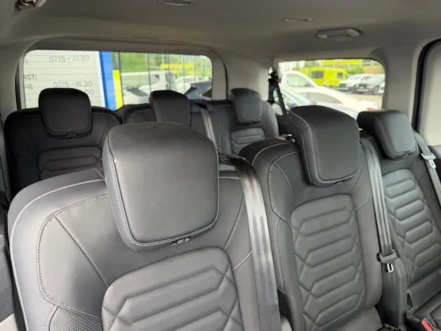 Ford Tourneo Bus 340 L1H1 PHEV Titanium X 2024