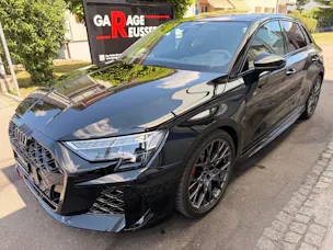 Audi RS3 SPORTBACK 2.5 400 PS TFSI QUATTRO *** SCHALENSITZE & PANORAMAGLASDACH ***