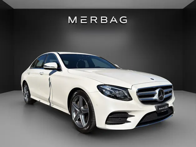 Mercedes-Benz E 200 AMG Line 4Matic 9G-Tronic