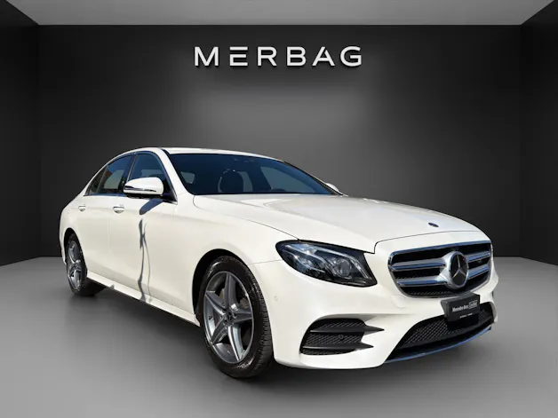 Mercedes-Benz E 200 AMG Line 4Matic 9G-Tronic