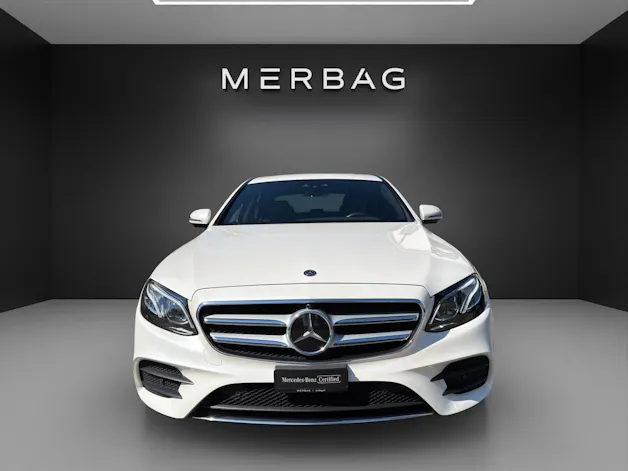 Mercedes-Benz E 200 AMG Line 4Matic 9G-Tronic