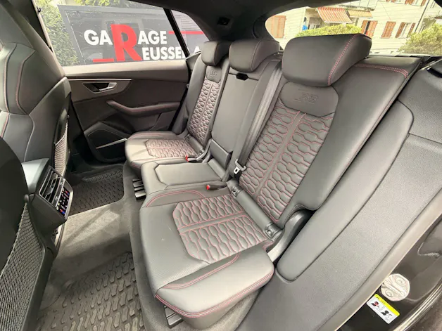 AUDI RS Q8 PERFORMANCE 4.0 TFSI QUATTRO *** FACELIFT & VOLLAUSSTATTUNG ***