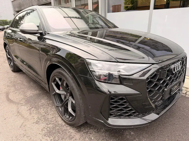 AUDI RS Q8 PERFORMANCE 4.0 TFSI QUATTRO *** FACELIFT & VOLLAUSSTATTUNG ***