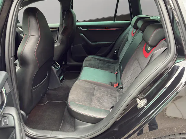 Škoda Octavia Combi 2.0 TDI RS 4x4 DSG