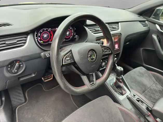 Škoda Octavia Combi 2.0 TDI RS 4x4 DSG