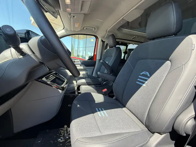 Ford Tourneo Bus 340 L1H1 65kWh Active - Spezialpreis NUR GÜLTIG MIT FORD VERSICHERUNG!